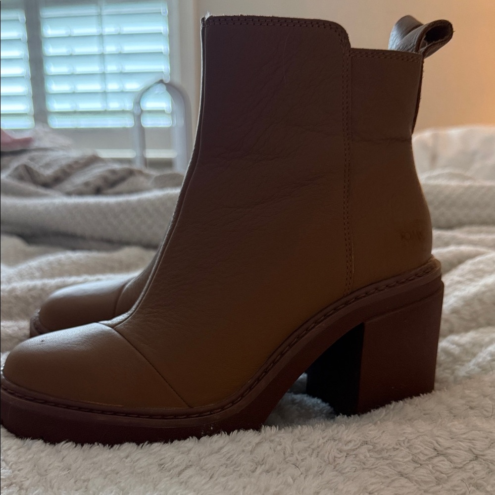 Toms Tan Heeled Ankle Boots